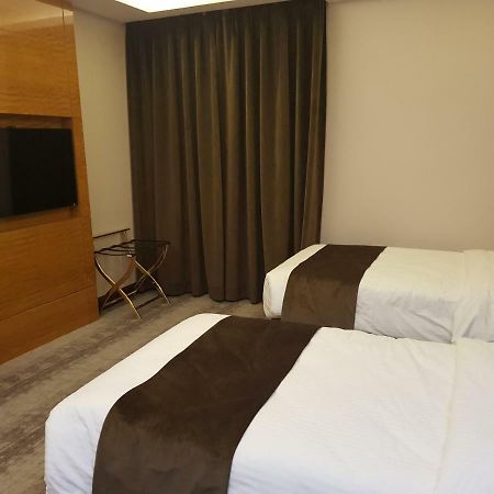 Gloria Hotel Amman Buitenkant foto