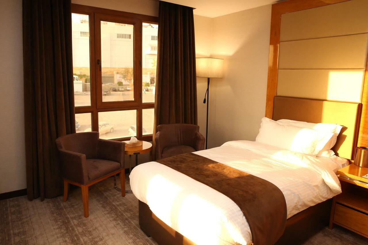 Gloria Hotel Amman Buitenkant foto